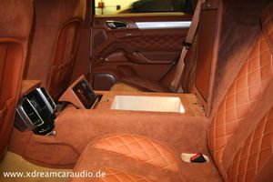 Porsche Cayenne Autoradio Car-Hifi Subwoofer Einbau Spezialist Stuttgart