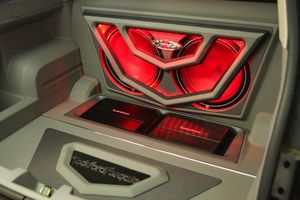 Car Hifi Sound Verbesserung Optimierung Dodge im Raum Stuttgart