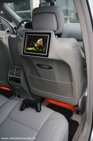 Mercedes ML Autoradio Car-Hifi Subwoofer Einbau Spezialist Stuttgart Mercedes ML Autoradio Car-Hifi Subwoofer Einbau Spezialist Stuttgart