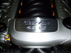 Porsche Cayenne, Car-Hifi Shop, Autoradio Subwoofer Einbau Service, Stuttgart Ludwigsburg