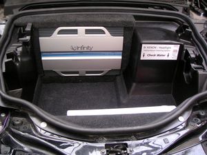 Smart Roadster Autoradio Car-Hifi Subwoofer Einbau Spezialist Stuttgart