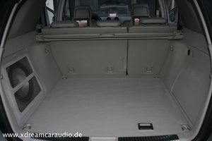 Mercedes ML Autoradio Car-Hifi Subwoofer Einbau Spezialist Stuttgart Mercedes ML Autoradio Car-Hifi Subwoofer Einbau Spezialist Stuttgart