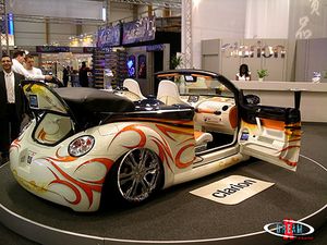 VW Beetle, Car-Hifi Shop, Autoradio Subwoofer Einbau Service, Stuttgart Ludwigsburg