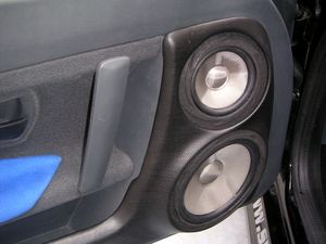 Smart Roadster Autoradio Car-Hifi Subwoofer Einbau Spezialist Stuttgart Smart Roadster Autoradio Car-Hifi Subwoofer Einbau Spezialist Stuttgart