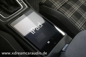 VW Golf, Car-Hifi Shop, Autoradio Subwoofer Einbau Service, Stuttgart Ludwigsburg