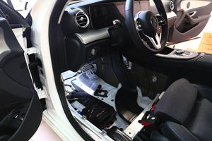 Mercedes E Klasse Carhifi Soundverbesserung Upgrade Werksanlage Komplettpaket mit Einbau Service 
