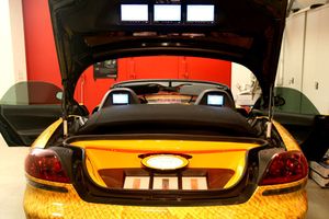 Dodge Viper, Car-Hifi Shop, Autoradio Subwoofer Einbau Spezialist, Raum Stuttgart Ludwigsburg